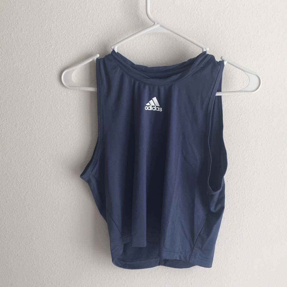 athletic crop tank
